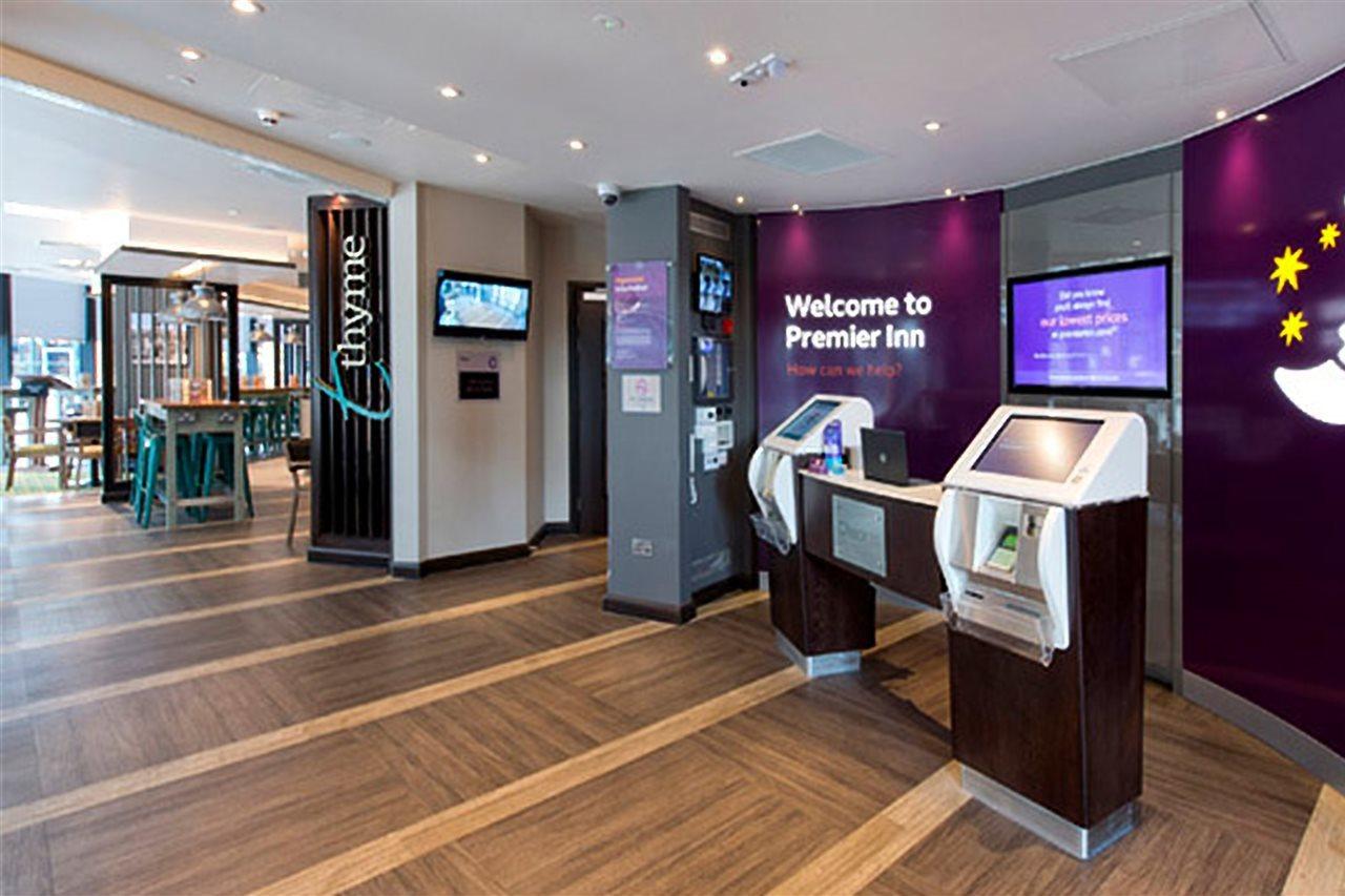 Premier Inn London Bromley Exterior foto